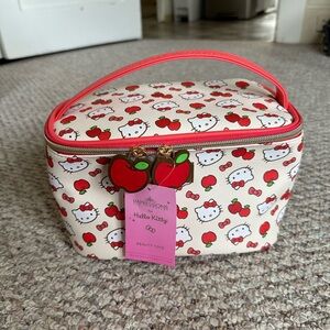 NWT Hello Kitty makeup bag